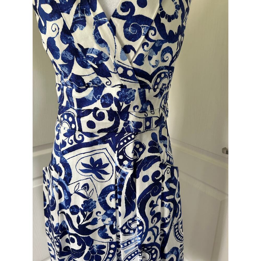 Ralph Lauren, blue and white bold floral midi sleeveless dress, size 4 - Picture 3 of 11